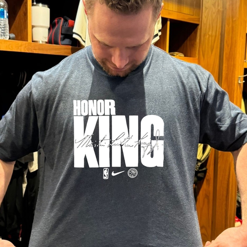 Golden State Warriors Honor King The Time Is Always Right To Do What Is Shirt Gifts For Son Golden State Warriors Honor King The Time Is Always Right To Do What Is Shirt Gifts For Son