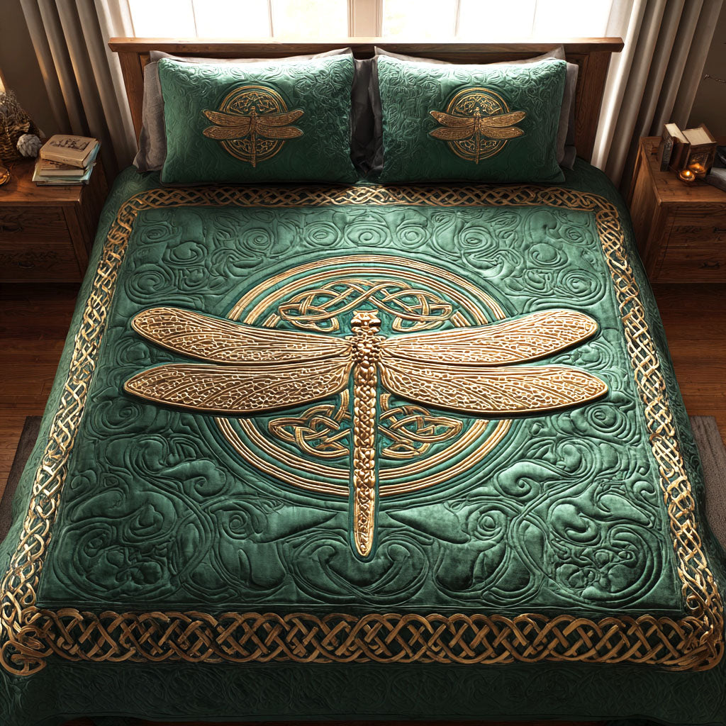 Golden Wings Quilted Bedding Set Best Bed Sheet Set Cute Dragonfly Lover Ideas For Gifts