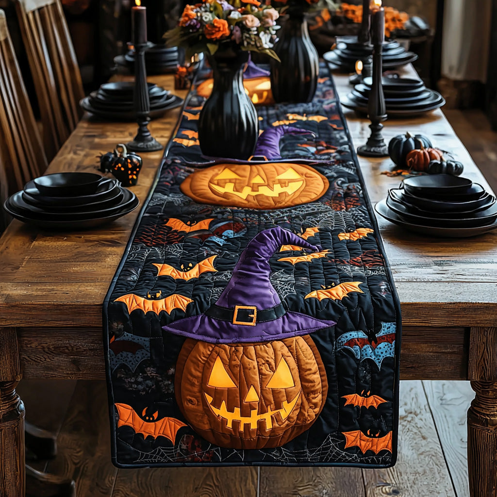Grin Glow Quilted Table Runner Halloween Fall Table Runner Dining Table Decorations