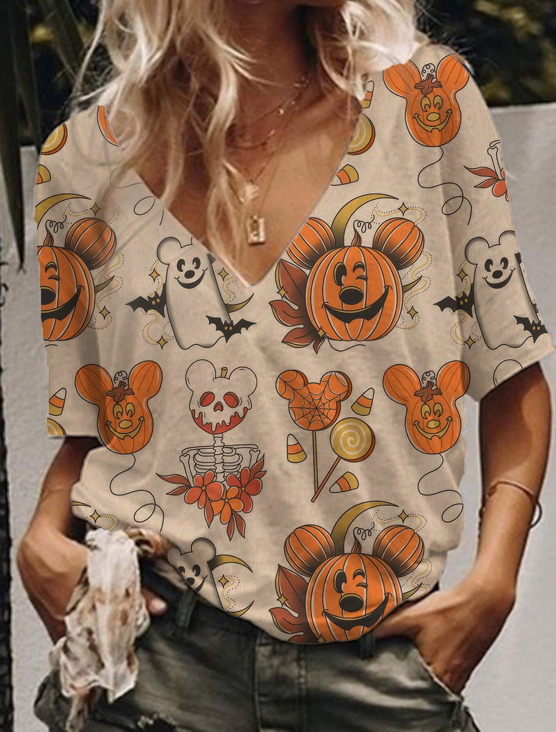 Halloween Pumpkin V-Neck T-Shirt Funny Halloween Shirts For Women Spooky Vintage Clothing Halloween Pumpkin V-Neck T-Shirt Funny Halloween Shirts For Women Spooky Vintage Clothing