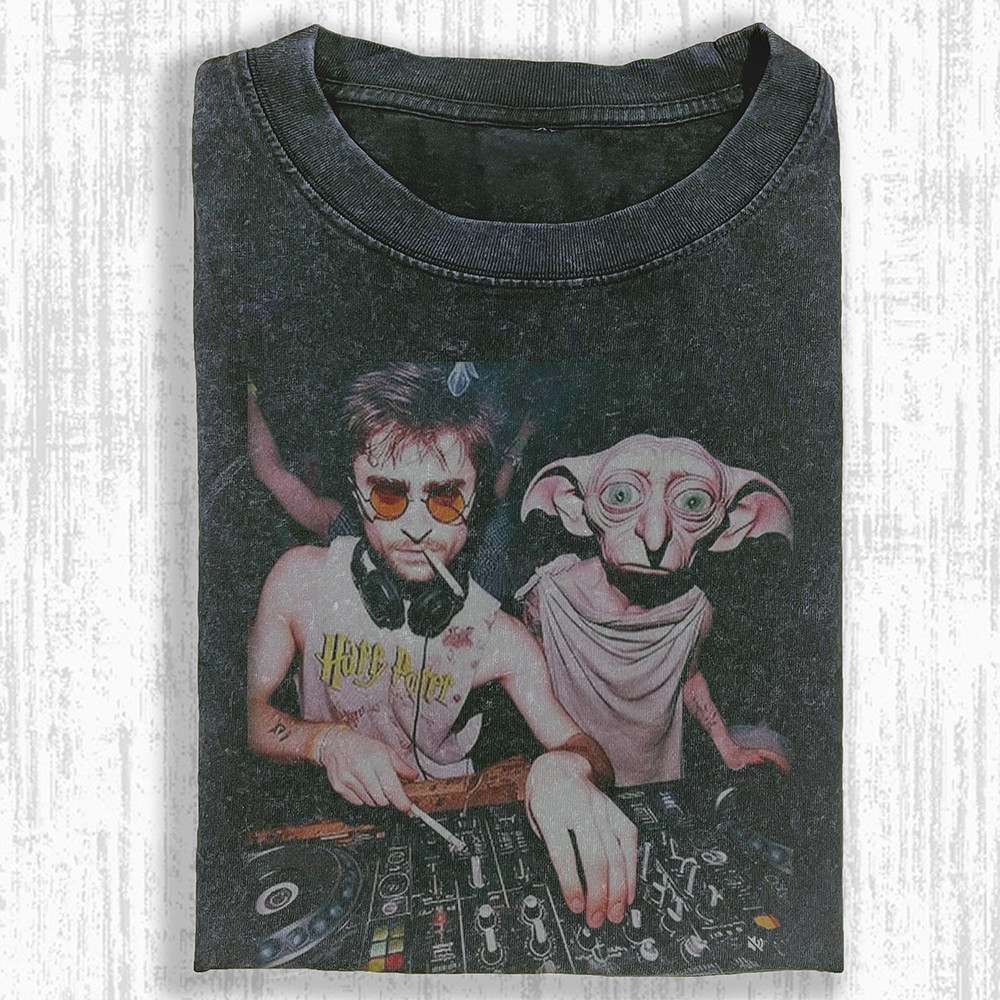Harry Potter And Dobby T-Shirt Hogwarts Party Funny Graphic Tee Shirt Gifts
