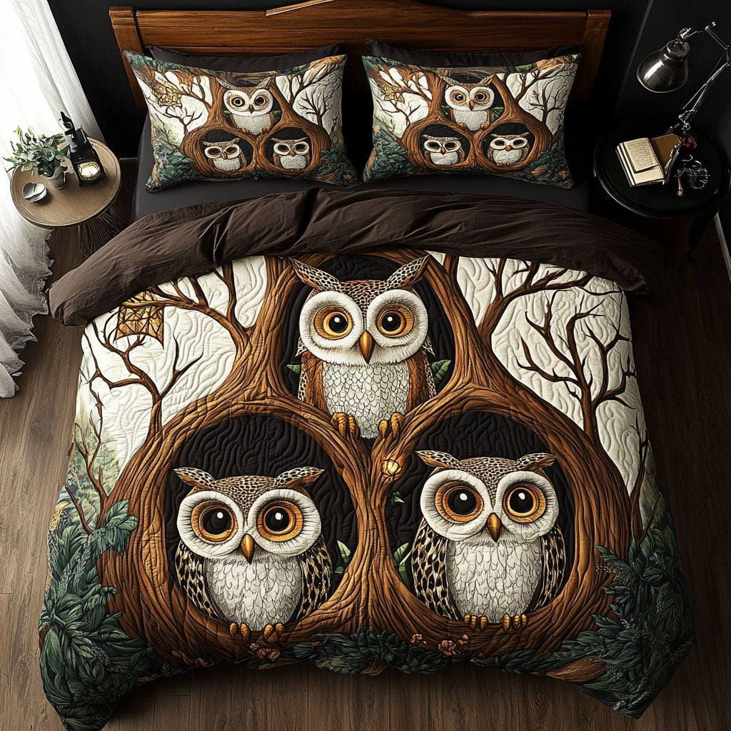 Hazel Eyes Quilted Bedding Set Unique Bedding Gift for Family Gatherings