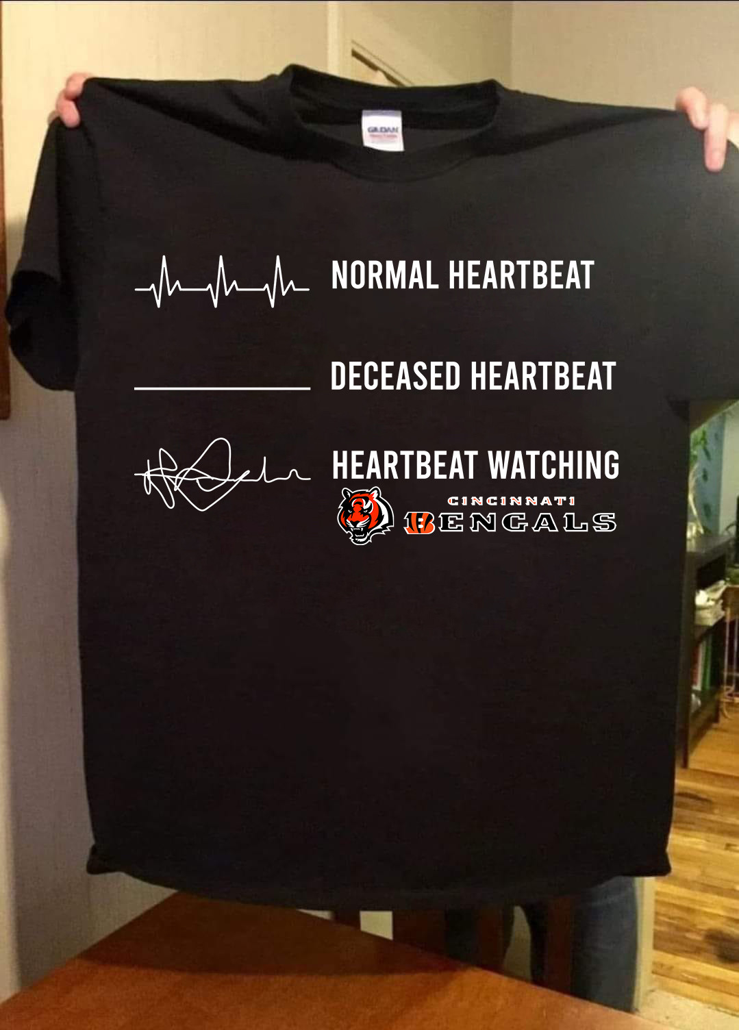 Heartbeat Watching Cincinnati Bengals T-Shirt Gift Ideas For Football Lovers