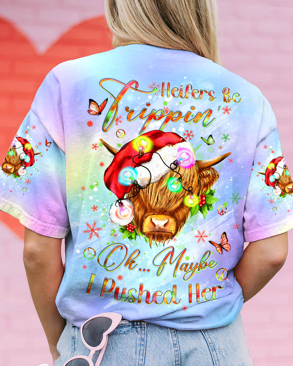 Highland Cow Heifers Be Trippin' Christmas T-Shirt Colorful Clothing Cow Themed Gifts