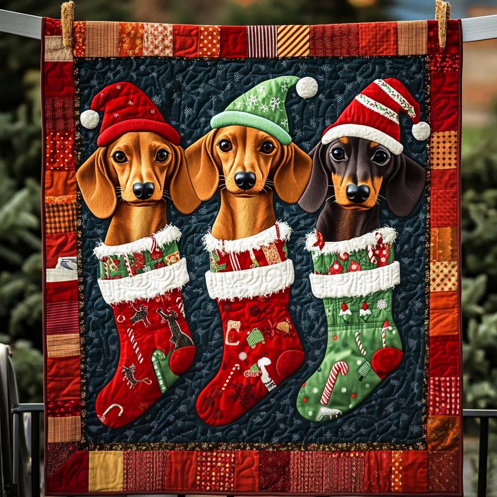 Holiday Hound Quilted Blanket Best Gifts For Dog Owners
