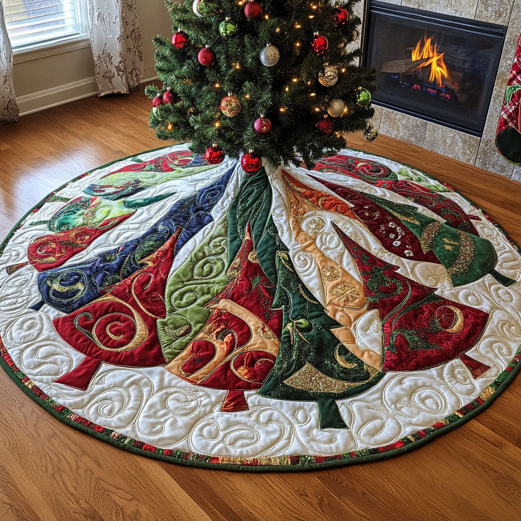 Holiday Pine Wonderland Quilted Christmas Tree Skirt Seasonal Tree Area Decoration Xmas Under-Tree Decoration