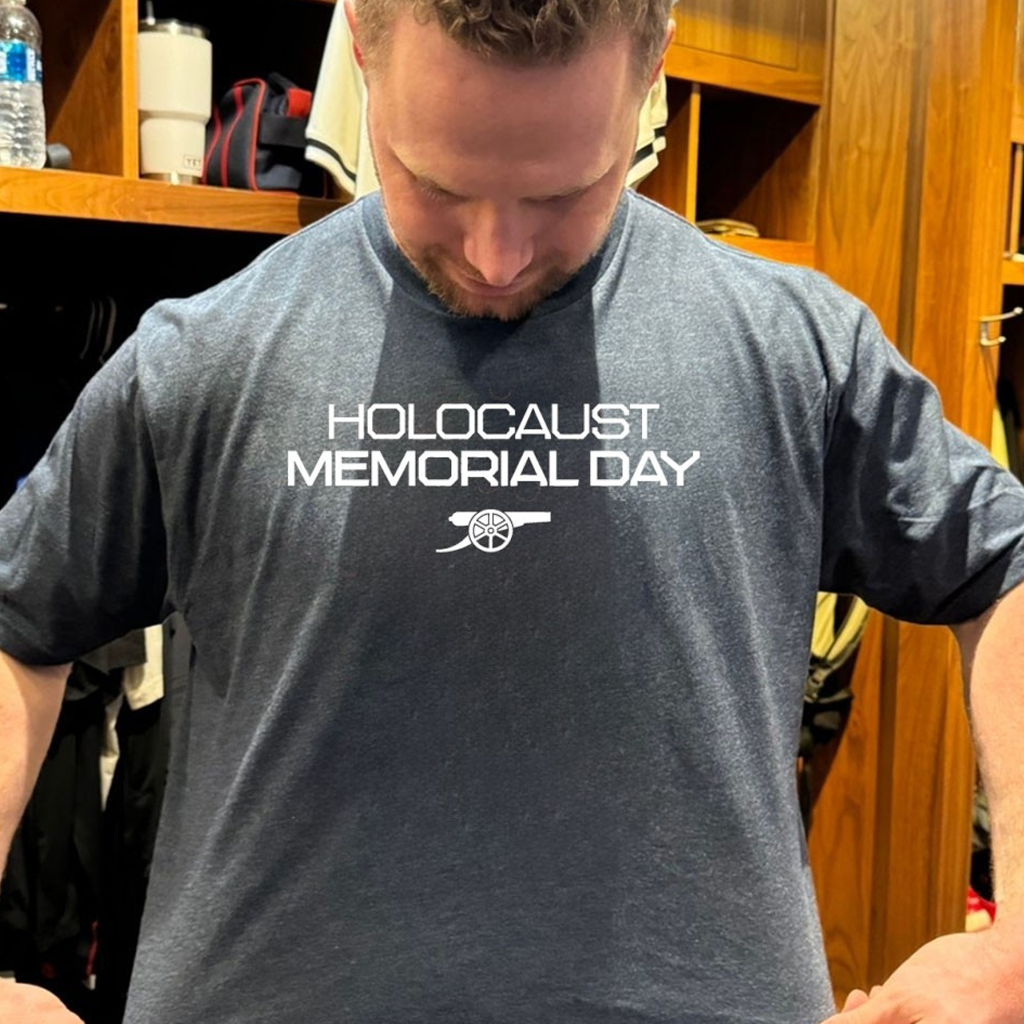 Holocaust Memorial Day T-Shirt Meaningful Gifts For Boyfriend Holocaust Memorial Day T-Shirt Meaningful Gifts For Boyfriend