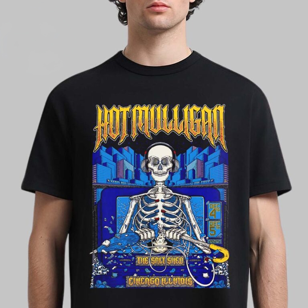 Hot Mulligan Chicago Illinois 2025 Shows Poster At The Salt Shed On December 4 And 5 2025 T-Shirt