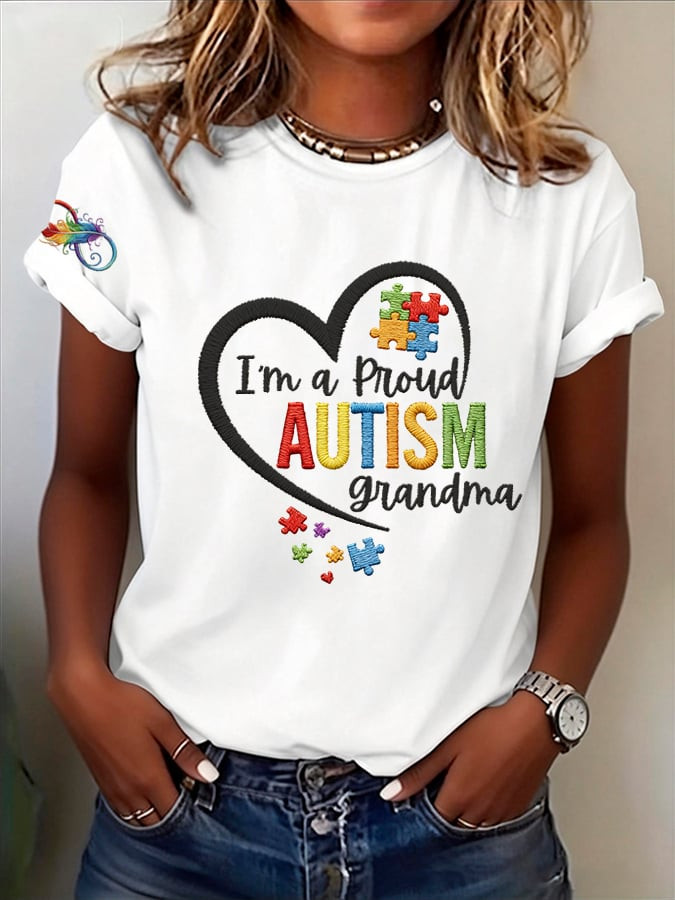 I'm A Proud Autism Grandma T-Shirt Autism Awareness Clothing Best Gift For Supporters