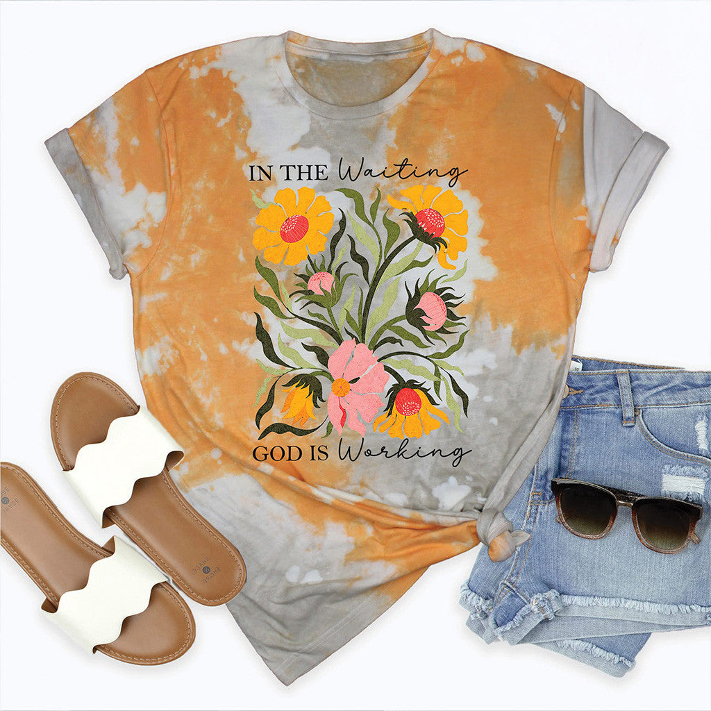In The Waiting God Is Working Floral Shirt Women's Christian T-Shirt Gifts For Her
