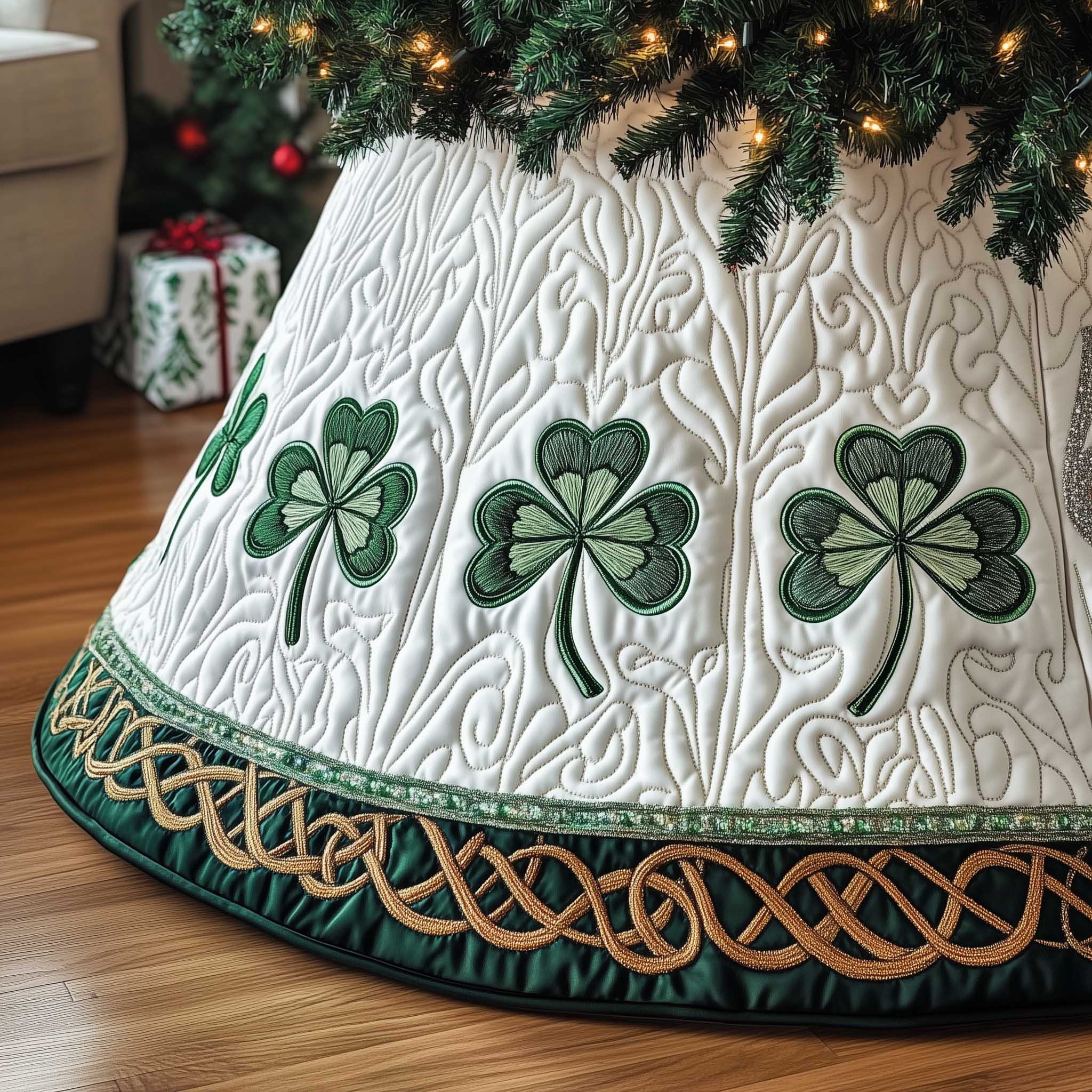 Irish Shamrock Quilted Tree Skirt Clover Pattern Holiday Home Decor Unique Gifts For Friends