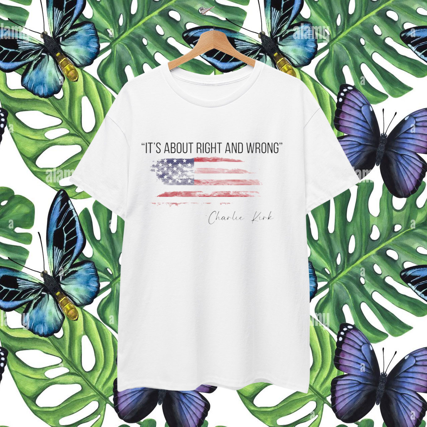 It's About Right and Wrong Charlie Kirk T-Shirt