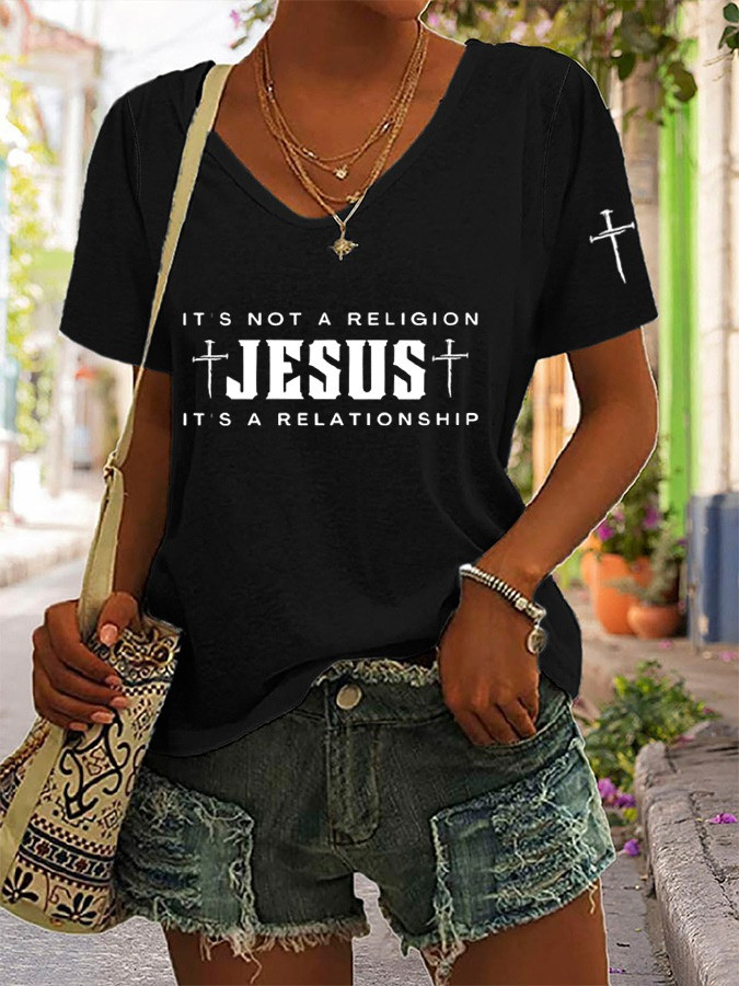 It's Not A Religion Jesus It's A Relationship Women T-Shirt Gifts For Mom