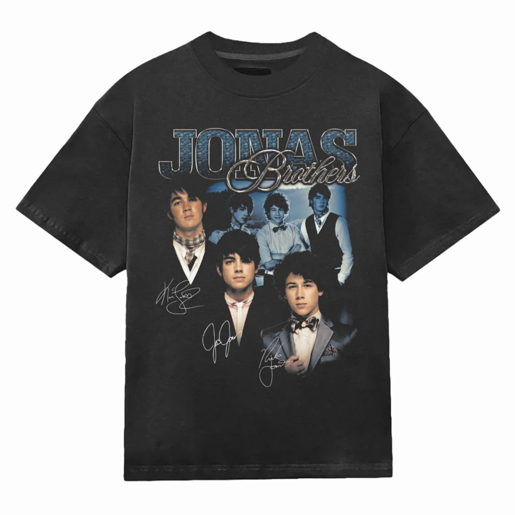 Jonas Brothers Tour Merch 2025 Brothers Throwback T-Shirt Christmas Gifts For Music Lovers Jonas Brothers Tour Merch 2025 Brothers Throwback T-Shirt Christmas Gifts For Music Lovers