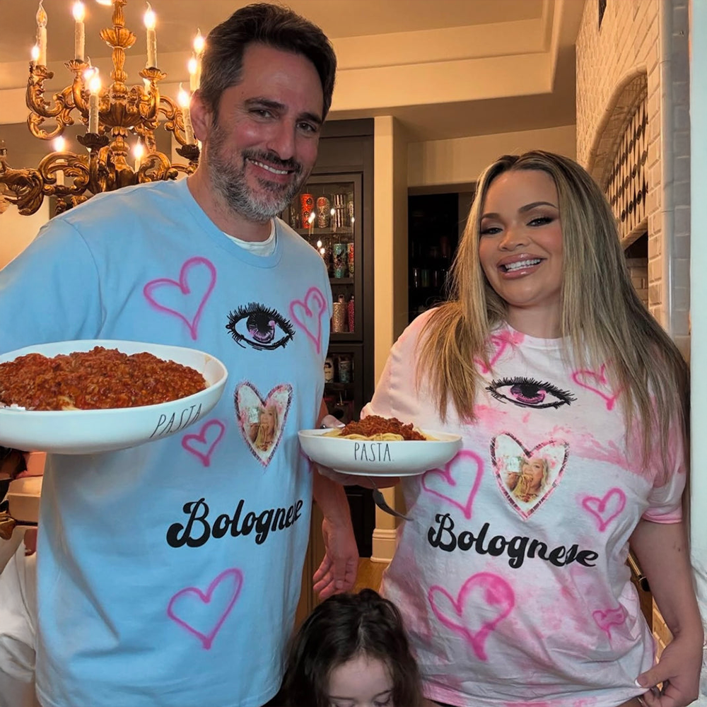 Just Trish Merch Bolognese T-Shirt Best Gifts For Couples Men's Women's