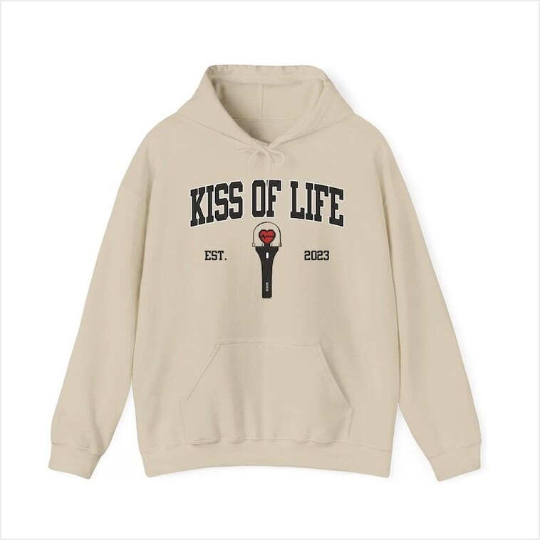 Kiss Of Life Kiss Road World Tour Hoodie Kiss Of Life Midas Touch Album Gifts For BFF Merch Clothing