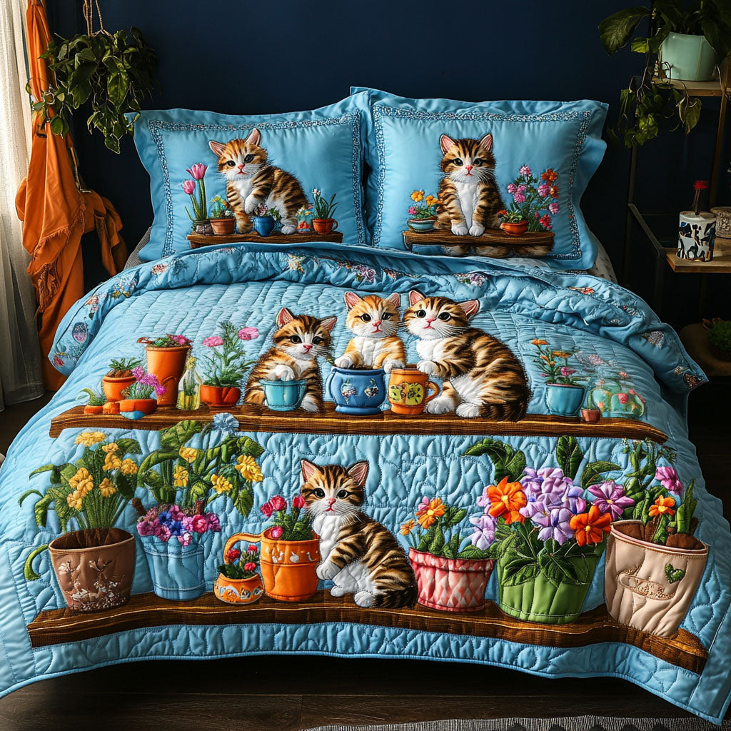 Kitten Garden Party Quilted Bedding Set Cozy Bedroom Decor Christmas Gift Ideas For Cat Lovers