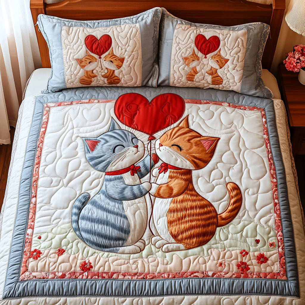 Kitty Couple Quilted Bedding Set Luxury Duvet Cover Set for Elegant Bedroom Decor