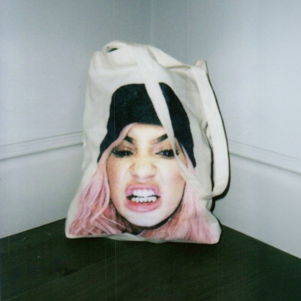 Kylie Jenner Merch Tote Bag Christmas Gifts For Girlfriend Kylie Jenner Merch Tote Bag Christmas Gifts For Girlfriend