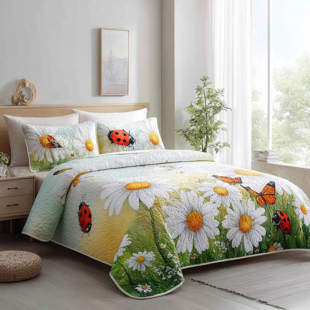 Ladybug Daisy Butterfly 3-Piece Quilted Bedding Set Spring Floral Bedspread Best Gift For Her