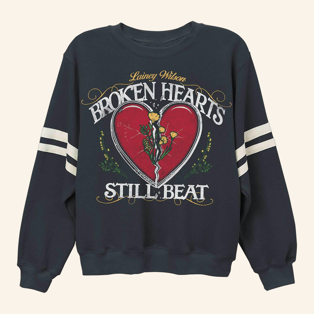 Lainey Wilson Merch Tour 2025 Daydreamer Broken Hearts Sweatshirt Her Gifts Lainey Wilson Merch Tour 2025 Daydreamer Broken Hearts Sweatshirt Her Gifts
