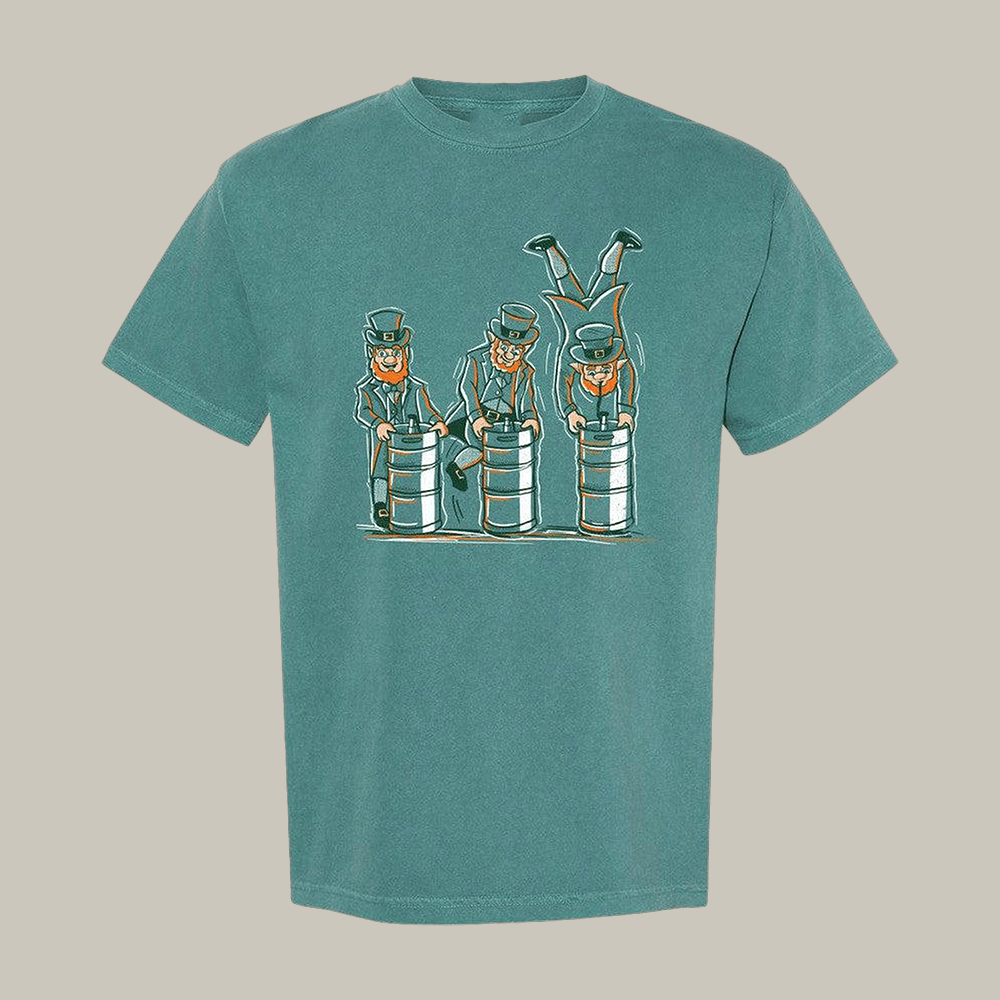 Leprechaun Keg Stand Barstool Sports T-Shirt St Patrick's Day Shirt Best Gift Idea