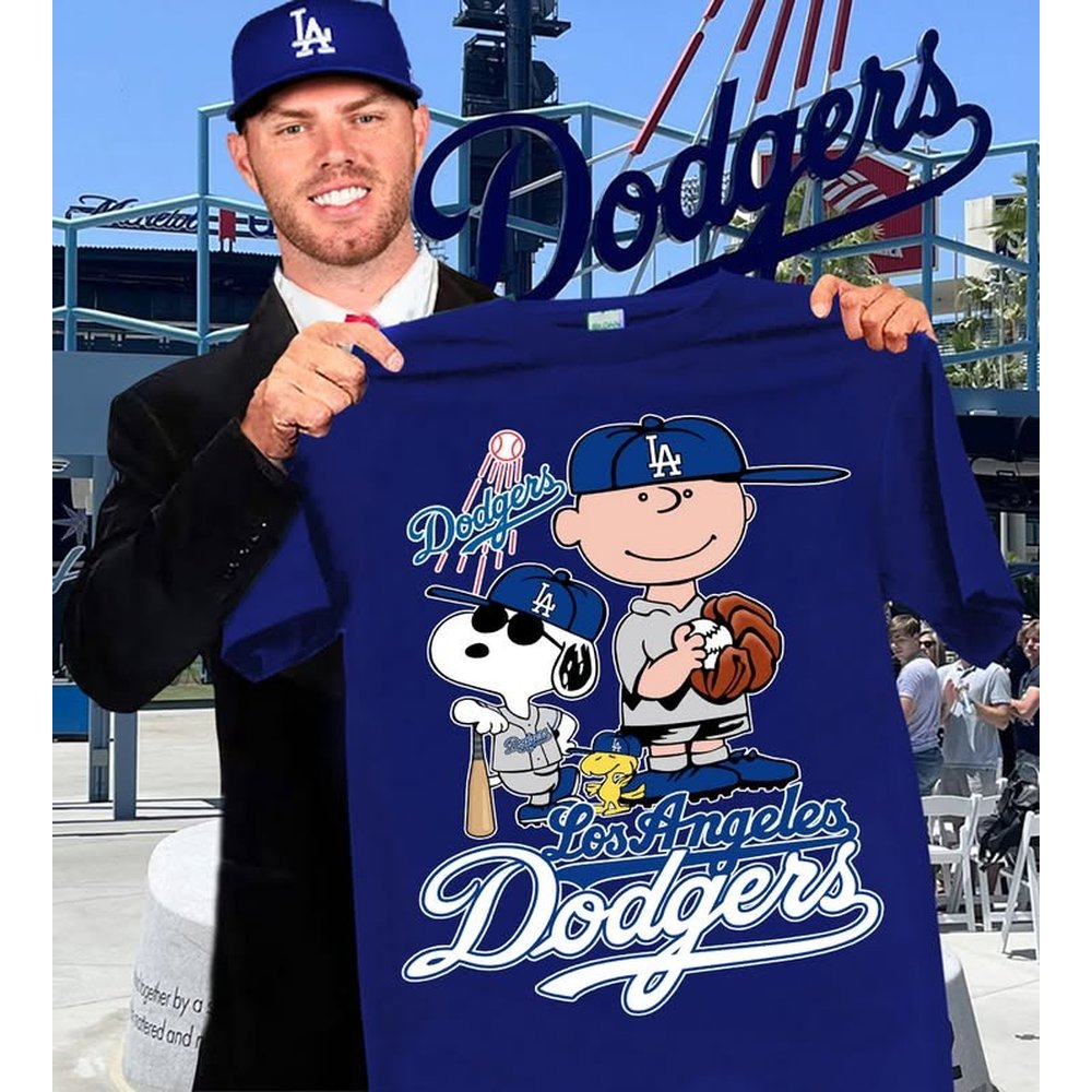 Los Angeles Dodgers Peanuts Squad Reps The Dodgers T-Shirt Best Gifts For Baseball Fans