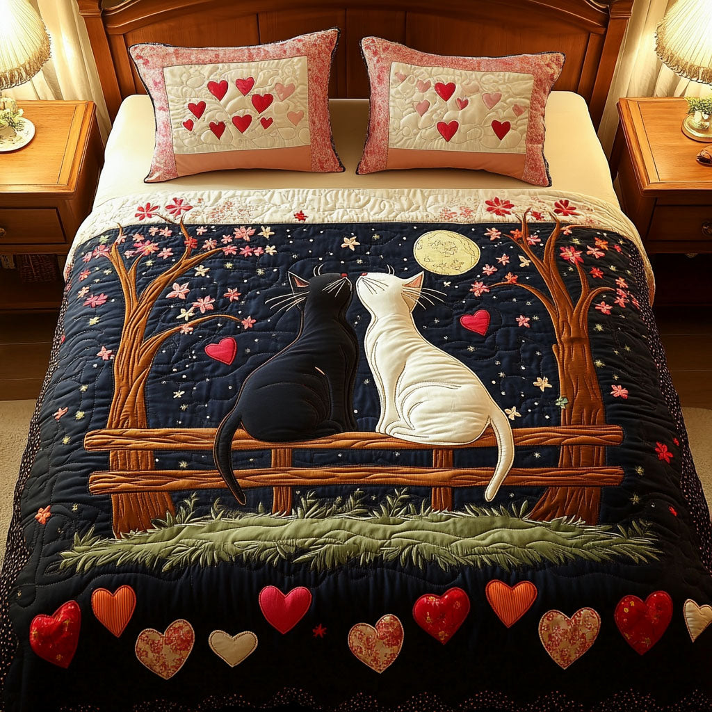 Loving Whiskers Quilted Bedding Set Classic Bedding Set That Enhances Your Sleep Space
