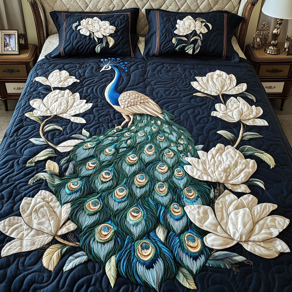 Majestic Bloom Quilted Bedding Set Unique Bed Sheet Set Gifts For Peacock Owners