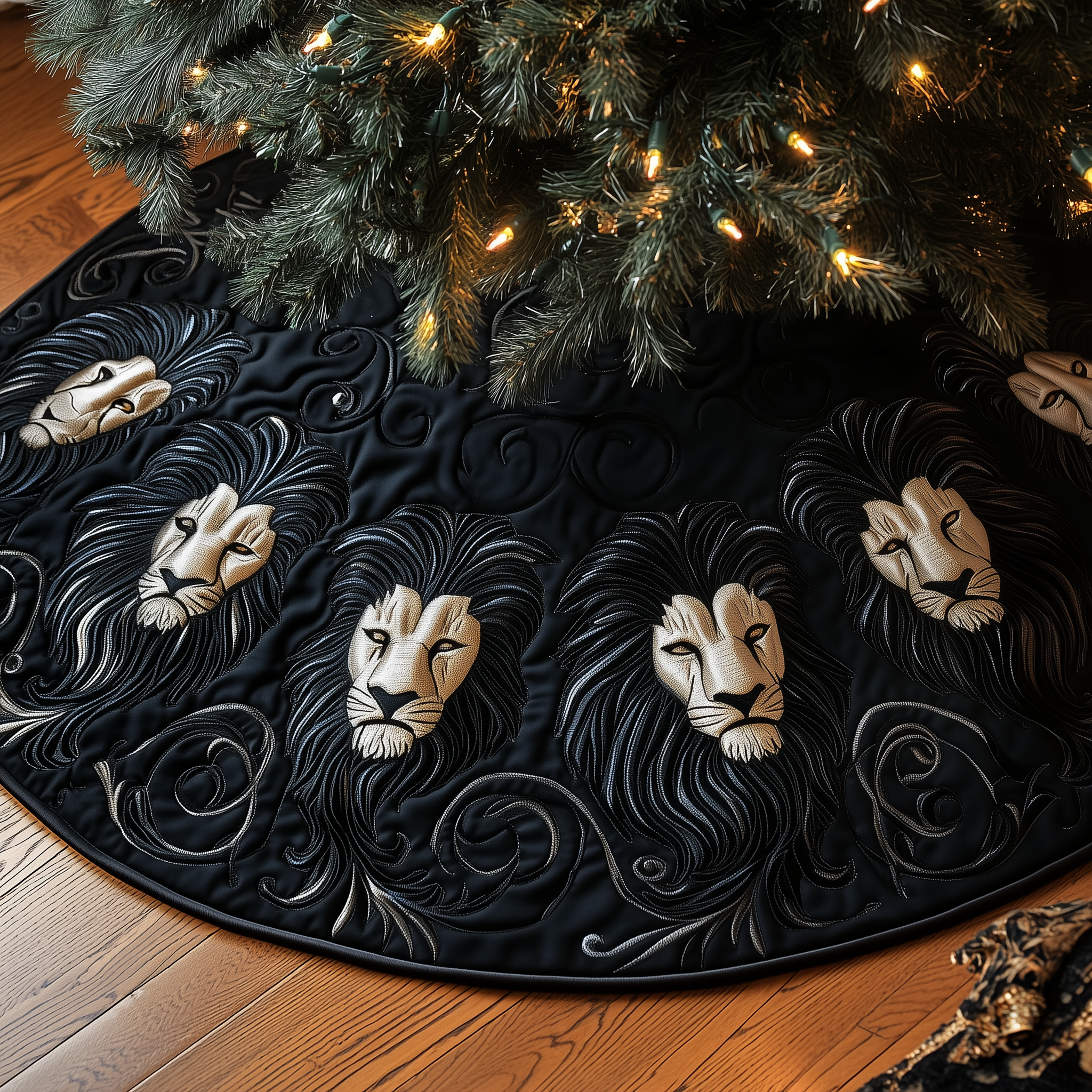 Majestic Lion Quilted Tree Skirt Charming Tree Skirt Gift Idea