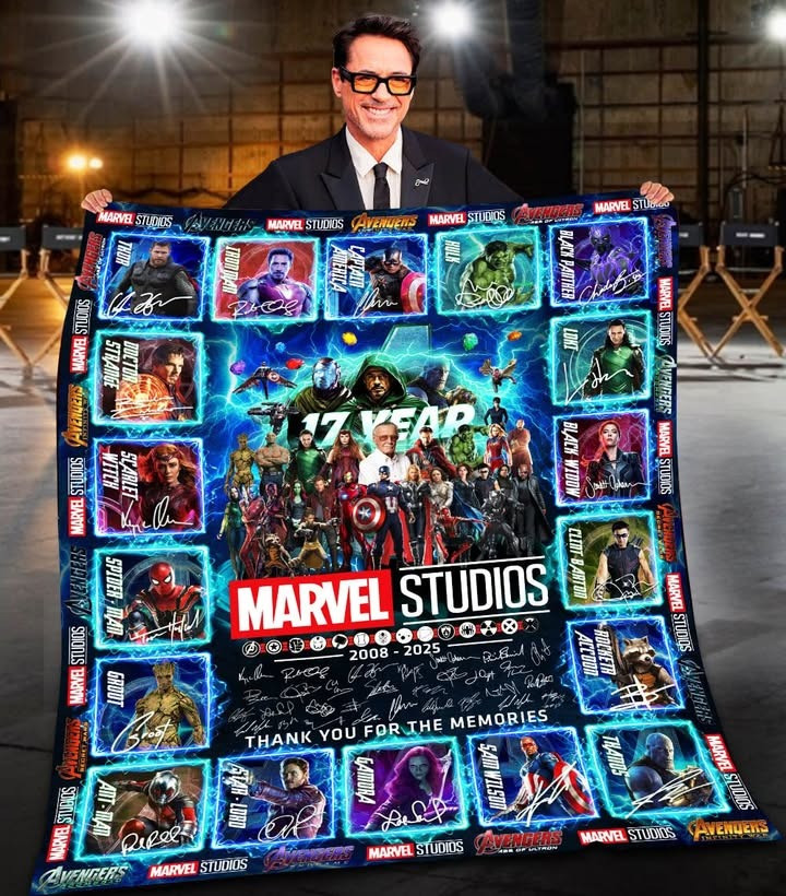 Marvel Studios 17th Anniversary Sherpa Fleece Blanket 2008 2025 Cozy Throw Gift For Movie Buffs