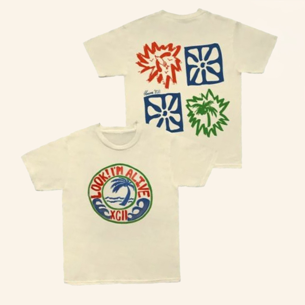 Merchbar Quinn XCII Look A Surfer T-Shirt Birthday Ideas For Girlfriend Merchbar Quinn XCII Look A Surfer T-Shirt Birthday Ideas For Girlfriend