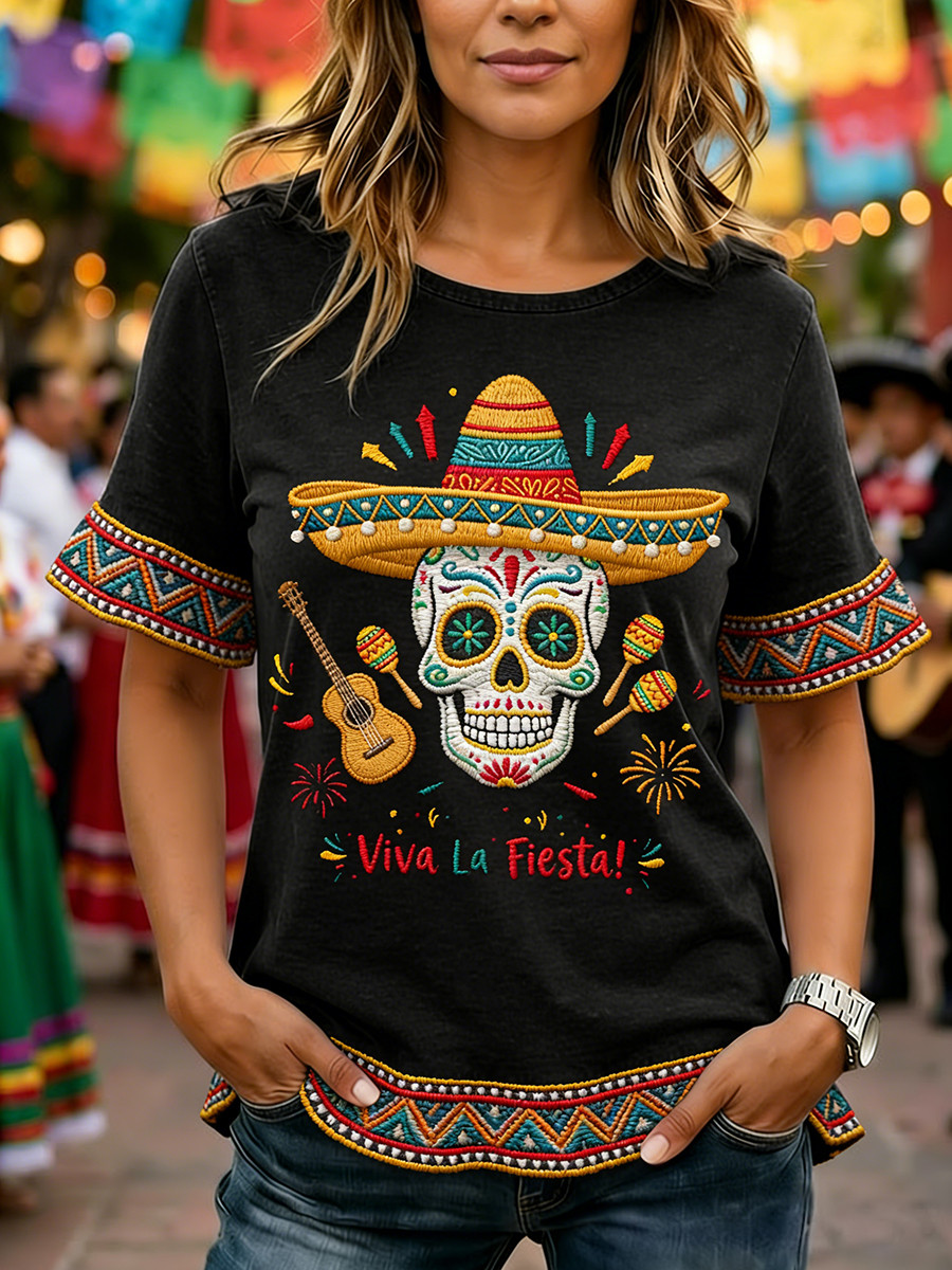 Mexican Sugar Skull T-Shirt Day Of The Dead Skull Mexican Fiesta Party Merch Gift For Mom