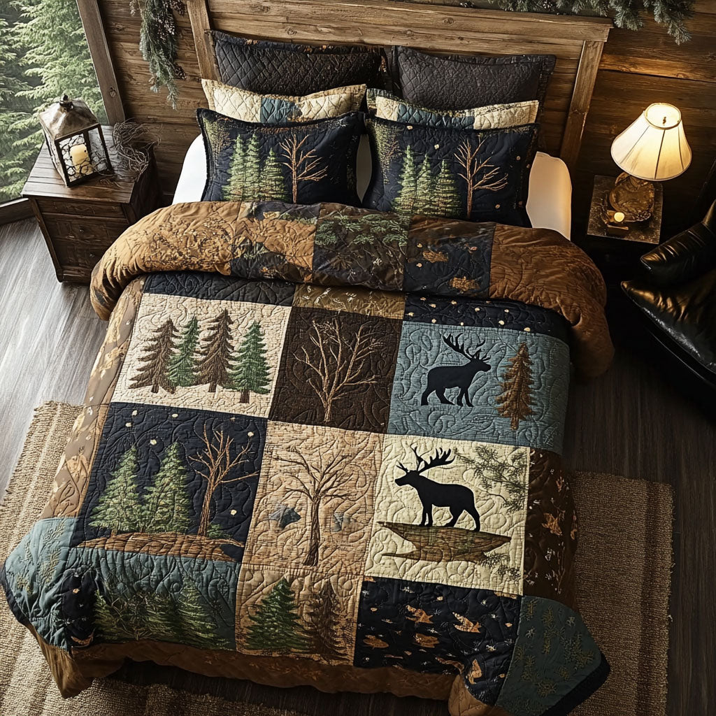 Midnight Howl Quilted Bedding Set Cool Bedroom Decor Unique Nature Lover Gifts