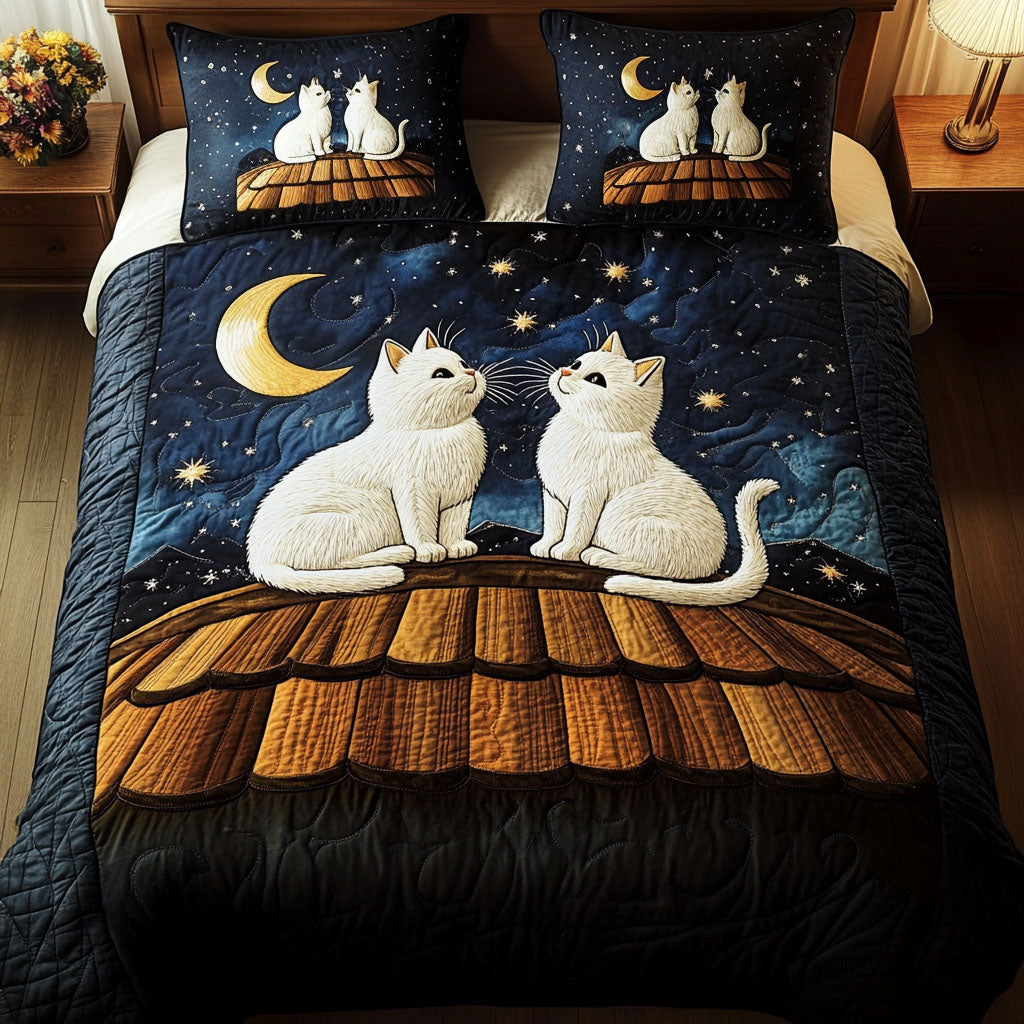 Moonlit Meows Quilted Bedding Set Meaningful Home Gift for Special Occasions