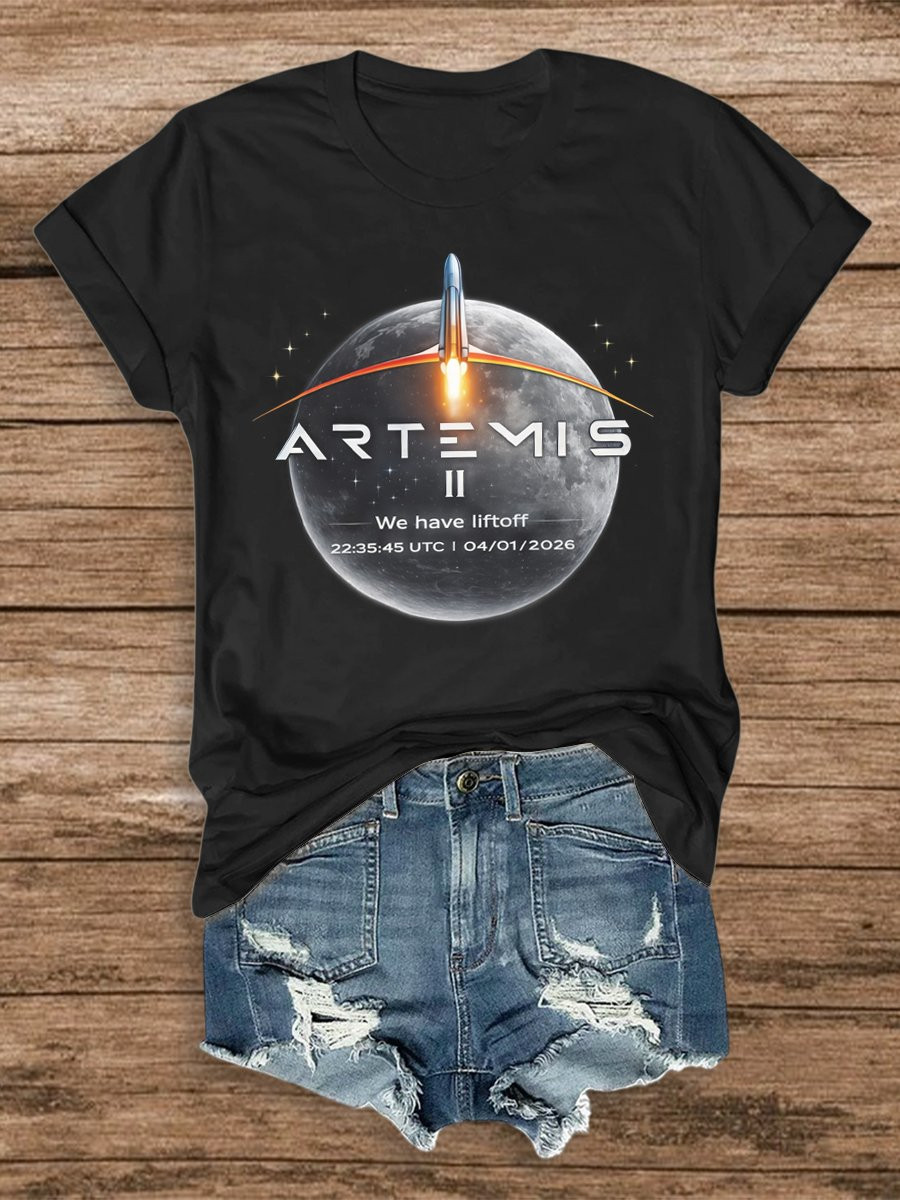 NASA Artemis II 2026 T-Shirt We Have Liftoff April Clothing Gift For Women