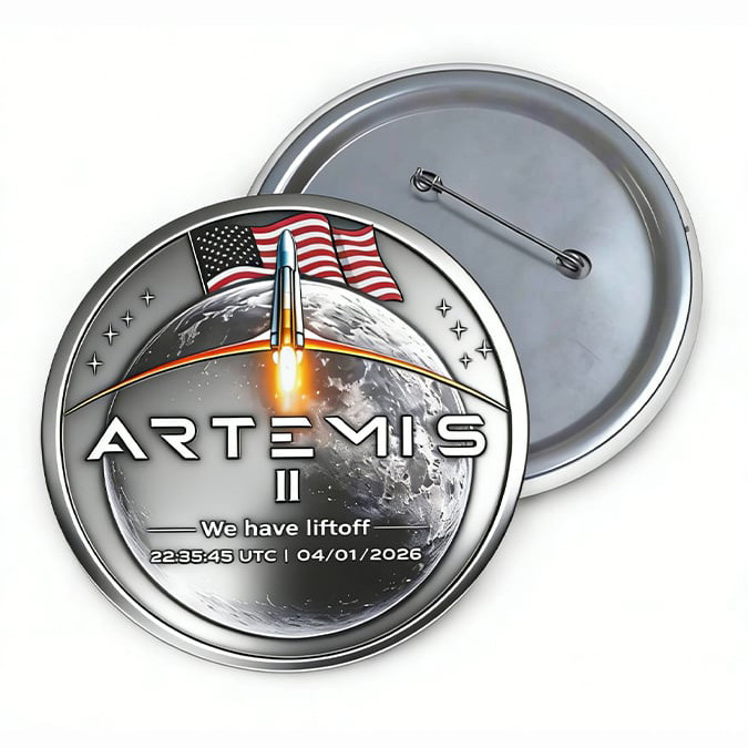 NASA Artemis II Button Pin SLS Rocket Launch Merchandise Gift For Aspiring Pilot