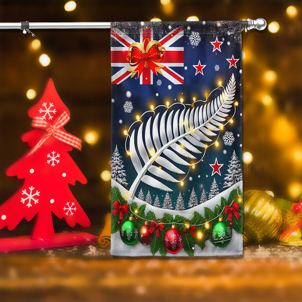 New Zealand Christmas Silver Fern Flag