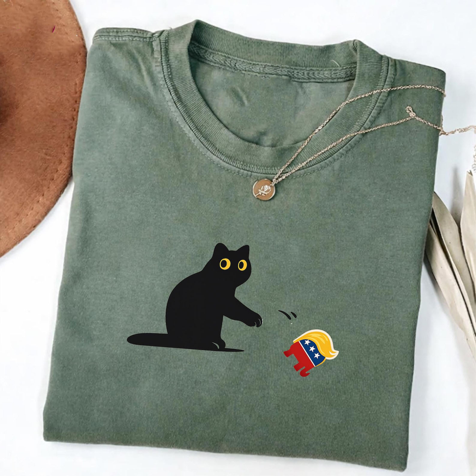 No Kings Cat T-Shirt Funny Anti Trump Clothing Gift Ideas For Supporters And Cat Lover