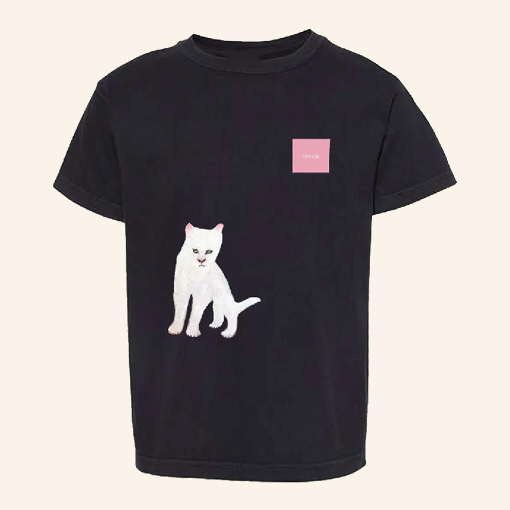 Numero Group Merch Duster Cat T-Shirt Xmas Presents For Wife Numero Group Merch Duster Cat T-Shirt Xmas Presents For Wife