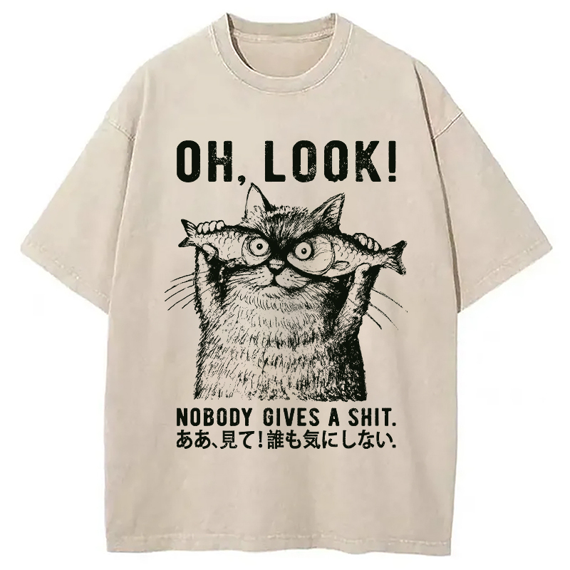 Oh Look No One Cares Washed T-Shirt Retro Streetwear Graphic Top Gifts For Sister