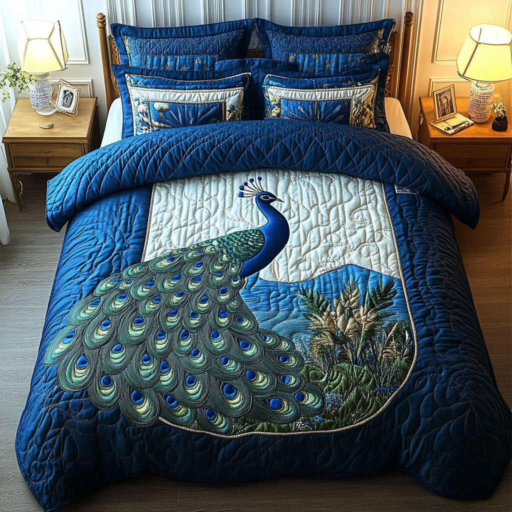 Ornate Feathered Beauty Quilted Bedding Set Christmas Room Decor Ideas Beautiful Peacock Items