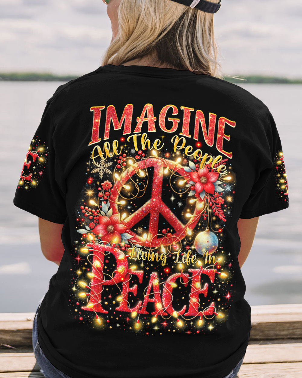Peace Symbol Living Life In Peace Christmas T-Shirt Peaceful Xmas Apparel Gifts For Mom