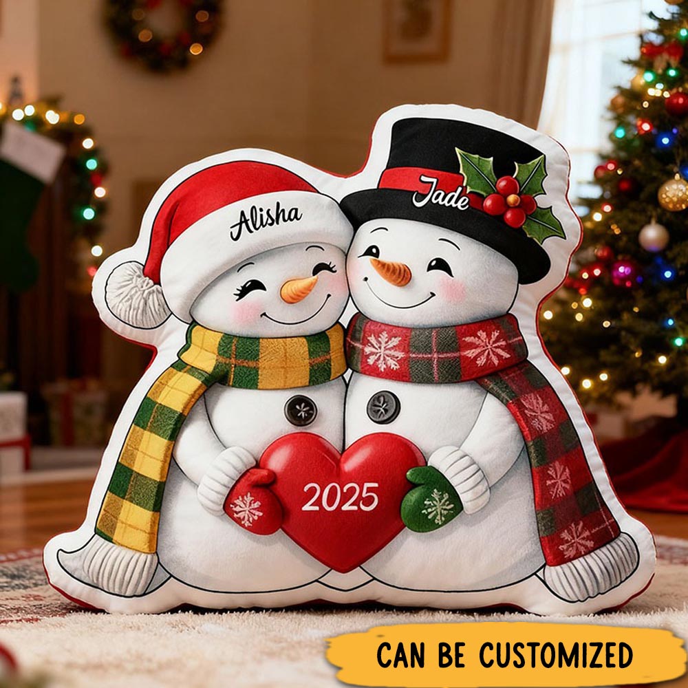Personalized Couple Snowman Pillow Newlyweds Name Doll Cushion Valentine's Day Pillow for Husband Wife First Christmas Gift for Boyfriend Girlfriend