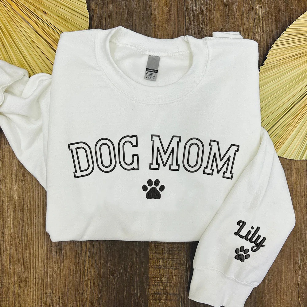Personalized Doc Mom Sweatshirt Medical Mama Crewneck Work Gift for Her