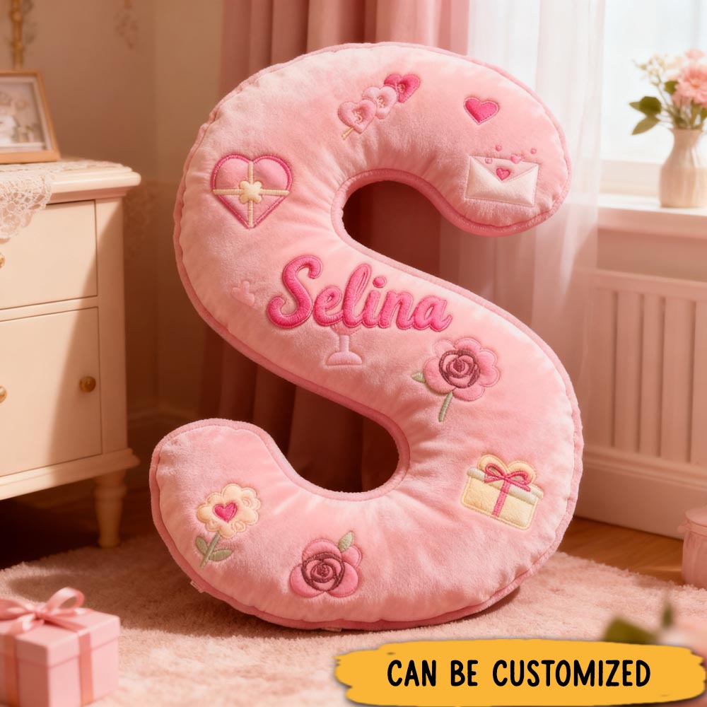 Personalized Girlfriend Love Print Flower Letter Pillow Custom Name Cushion Valentine's Gift for Girl Friend Boyfriend Christmas Gift for Him Her
