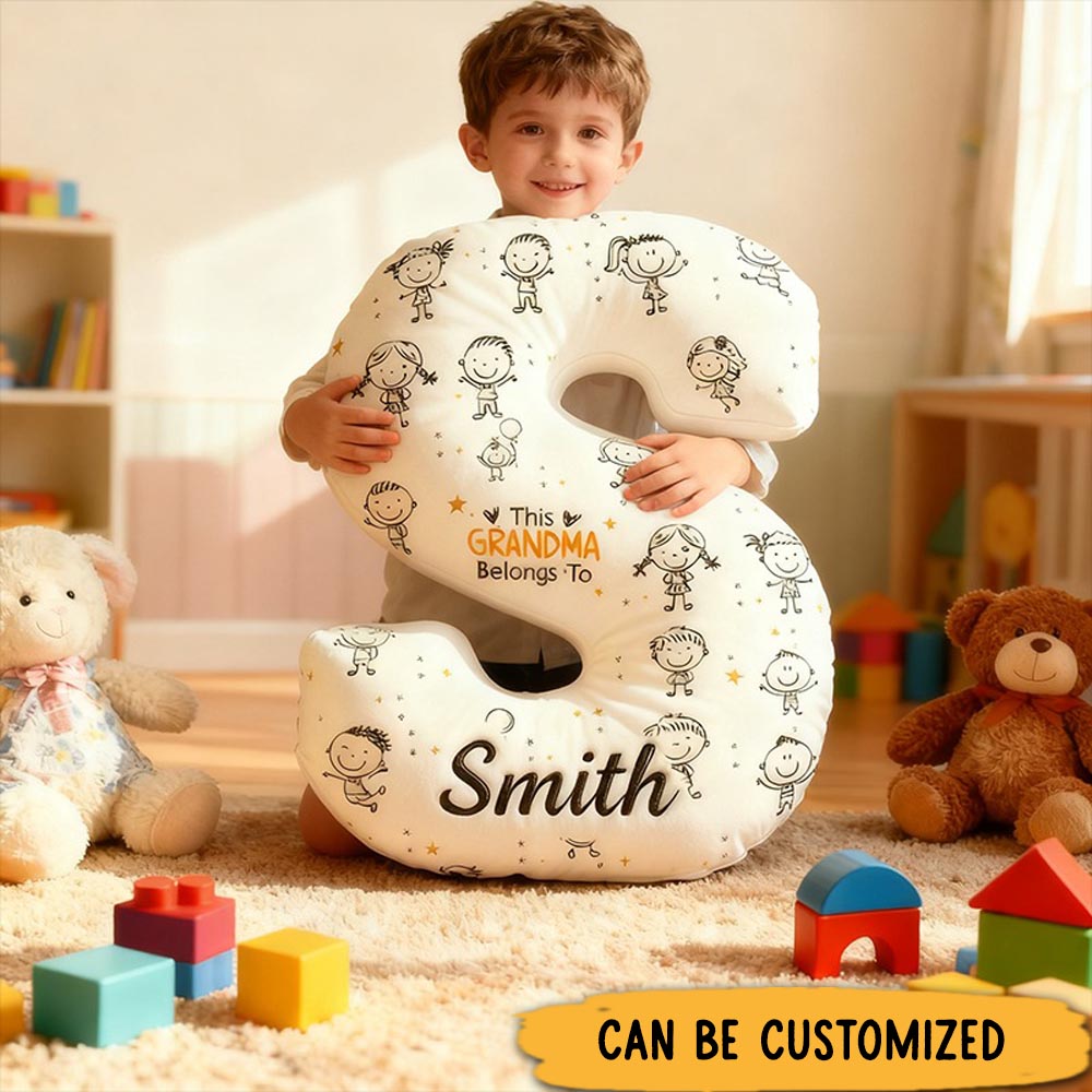 Personalized Grandkids 26 Letter Graphic 3D Print Pillow Grandma Gift with Custom Name Design