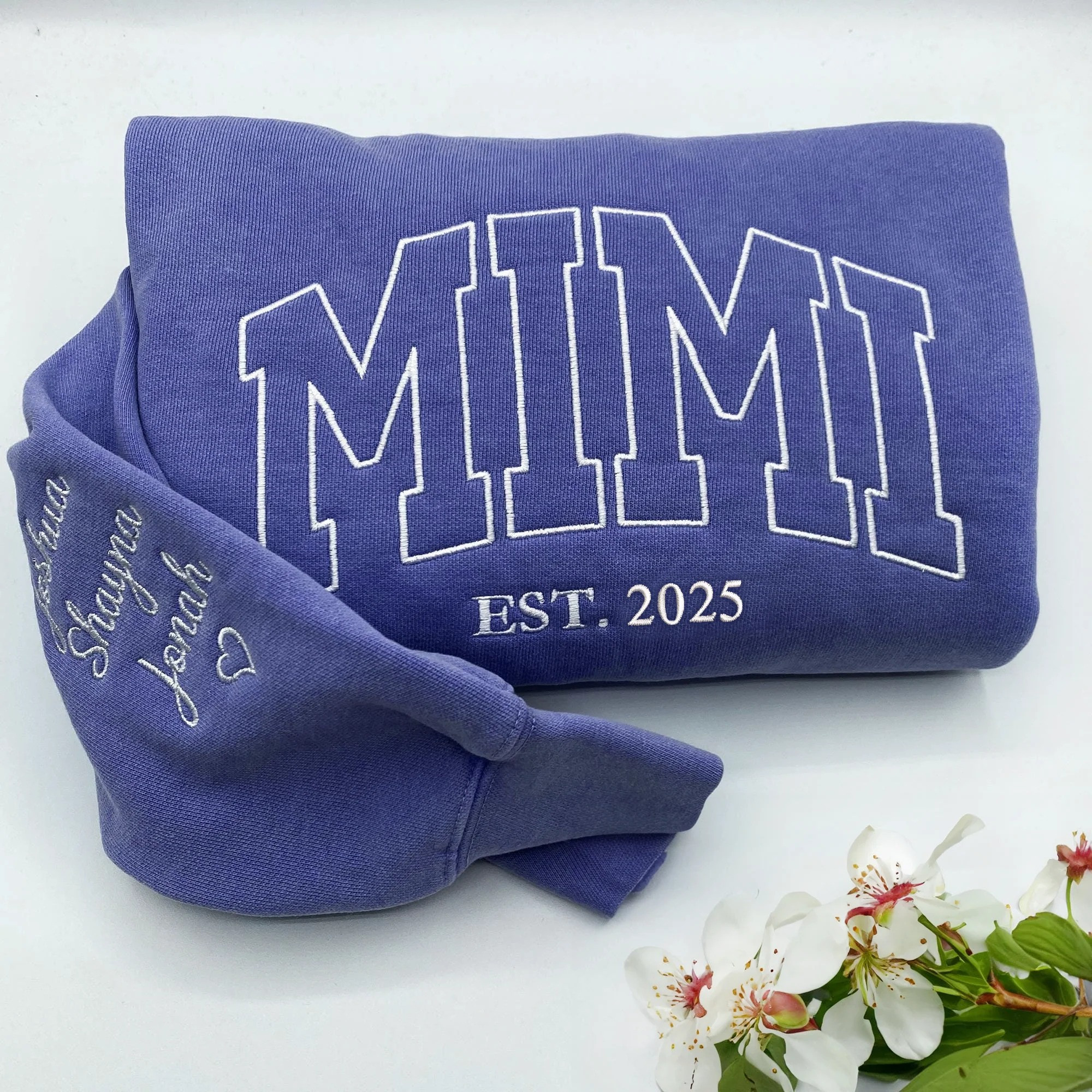 Personalized Mimi Sweatshirt Grandma Est Crewneck Custom Family Gift for Mom
