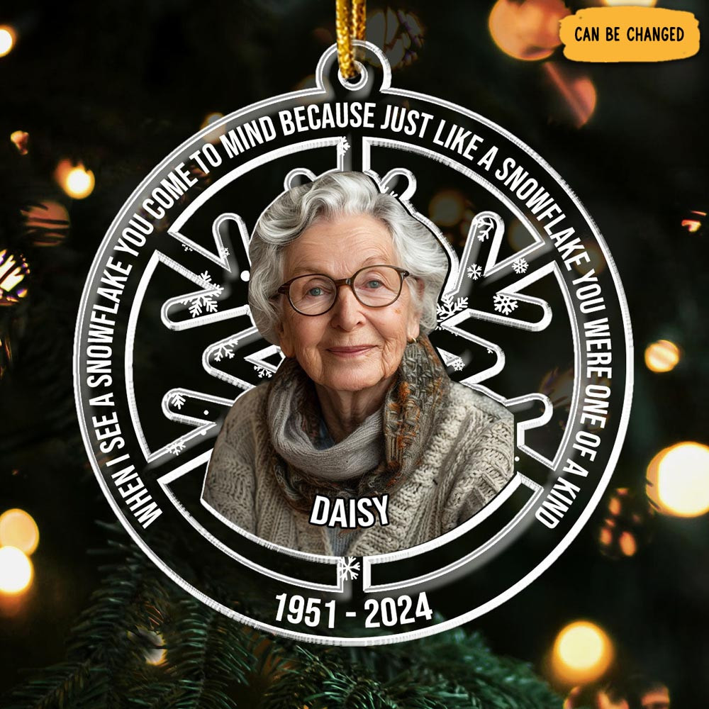 Personalized Photo When I See A Snowflake You Come To Mind Christmas Ornament Remembrance Gifts
