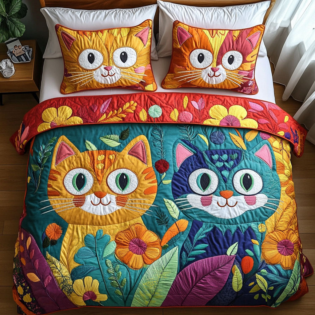 Playful Paws Quilted Bedding Set Cute Room Decor Cat Presents Christmas
